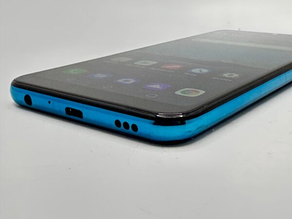 505467 6 MOVIL LG Q60 64 GB AZUL + CARGADOR