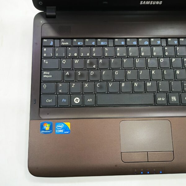 506285 2 scaled PORTATIL SAMSUNG I3 M380 2.5GHZ 4GB 512GB HDD