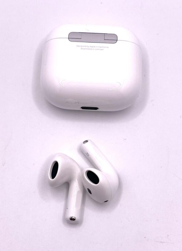 506547 3 AIRPODS 4 *A ESTRENAR* + CAJA