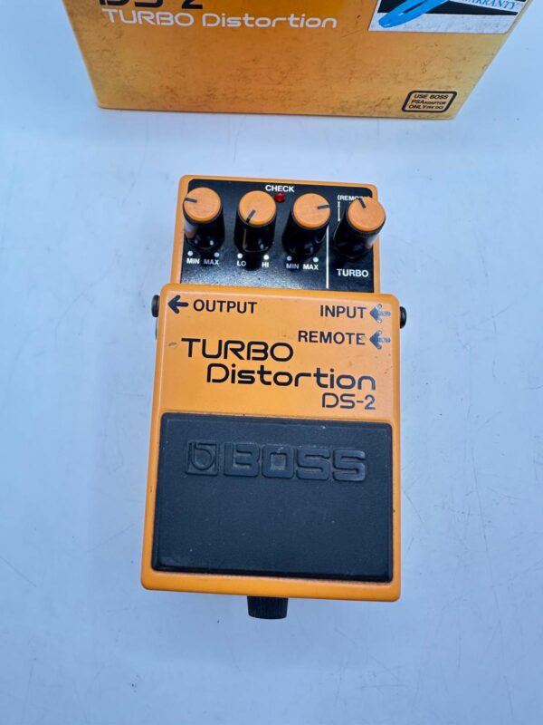 507668 2 PEDAL BOSS TURBO DISTORTION DS + CAJA