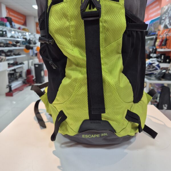 508156 2 scaled MOCHILA TREKKING NEAK PEAK ESCAPE 35L