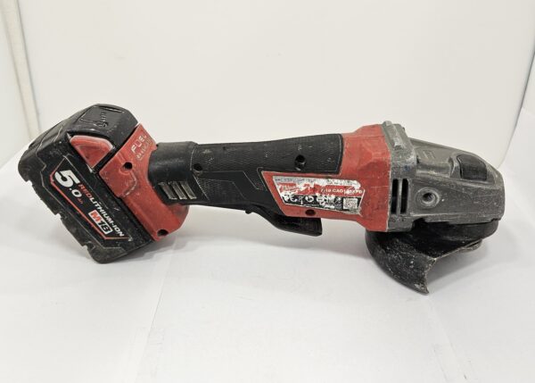 508166 1 scaled AMOLADORA NGULAR MILWAUKEE M18 FSAG125X-0X + BATERIA / SIN CARGADOR