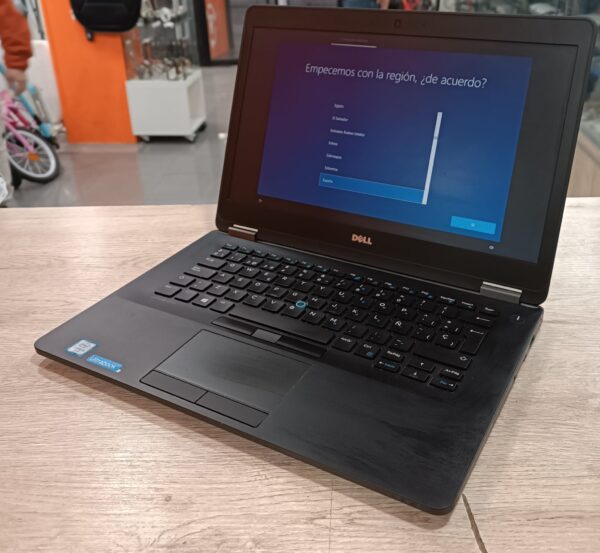 508689 4 PORTATIL DELL ULTRABOOK I5 6300U/8GB/256GB SSD/ WIN 10 + CARGADOR