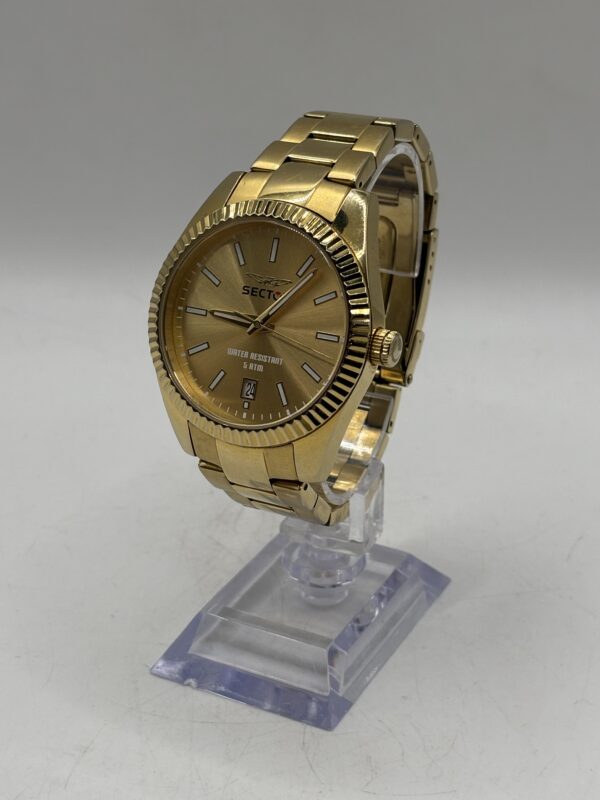 509143 4 scaled RELOJ DE PULSERA SECTOR 240 DORADO