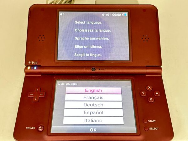 509422 4 rotated CONSOLA NINTENDO DSi XL ROJO + CARGADOR