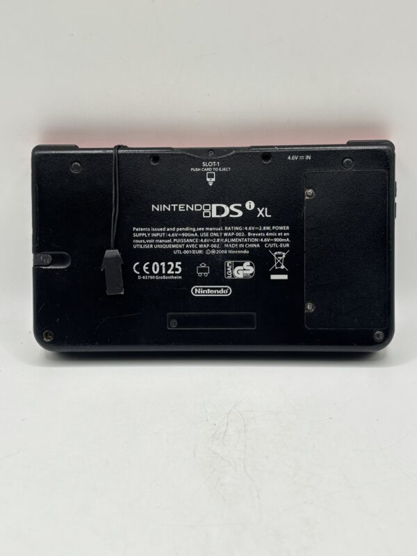 509461 2 scaled CONSOLA NINTENDO DSI XL CON CARGADOR