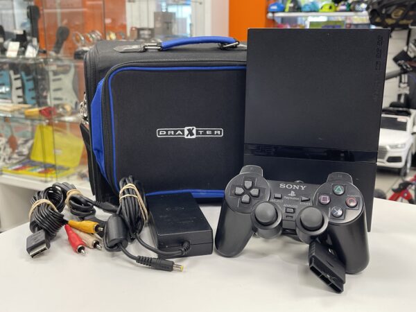 IMG 2881SAMU081124 17 scaled CONSOLA PS2 SLIM COLOR NEGRO + MANDO + CABLE + MOCHILA DE TRANSPORTE