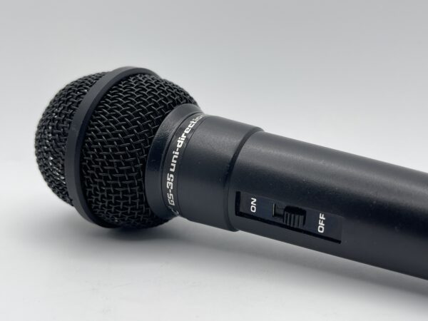 IMG 4071SAMU211124 14 scaled MICROFONO CON CABLE DYNAMIC MICROPHONE GS-35