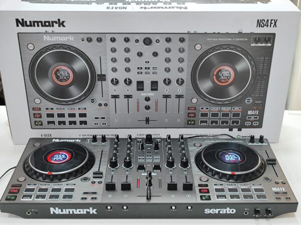 Imagen de WhatsApp 2024 11 04 a las 18.58.38 58de8fd9 CONSOLA NUMARK NS4 FX 4 DECK + CAJA + ACC