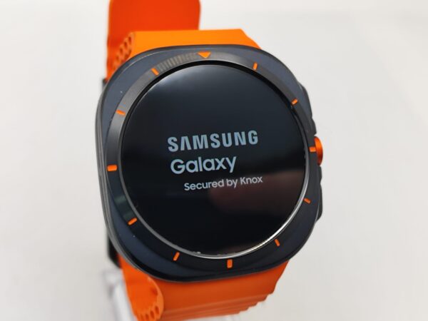 Imagen de WhatsApp 2024 11 07 a las 19.36.51 96748598 SMARTWATCH SAMSUNG GALAXY WATCH ULTRA 47MM LTE GRIS + CAJA + ACC