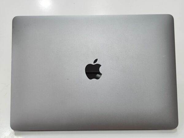 Imagen de WhatsApp 2024 11 12 a las 13.02.02 12501a36 APPLE MACBOOK PRO 2020 M1/256GB/ 8GBRAM