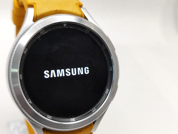 Imagen de WhatsApp 2024 11 12 a las 13.58.54 f1410097 SMARTWATCH SAMSUNG GALAXY WATCH 4 CLASSIC CELLULAR 46MM