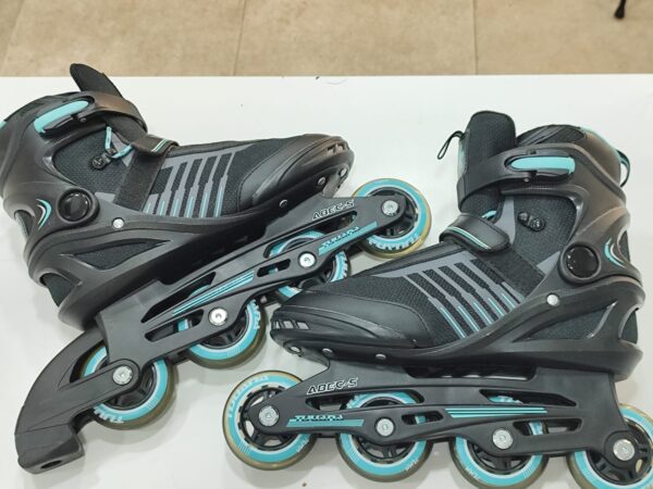 Imagen de WhatsApp 2024 11 18 a las 17.15.06 c2f5eaf3 PATINES LINEA TIJUANA ABEC-5 NEGRO AZULES TALLA 41