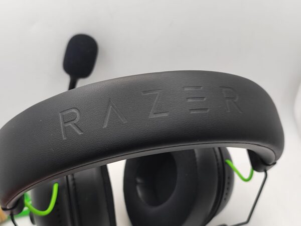 Imagen de WhatsApp 2024 11 18 a las 19.51.39 c8111209 AURICULARES GAMING RAZER BLACK SHARK V2 CON CABLE