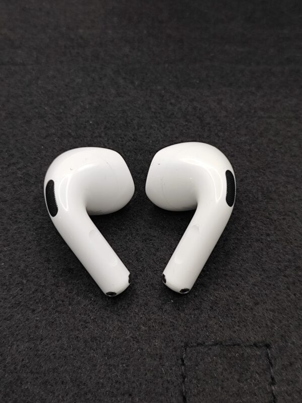 Imagen de WhatsApp 2024 11 19 a las 11.14.33 83f0618c APPLE AIRPODS GEN 4 CANCELACIÓN DE RUIDO * A ESTRENAR*