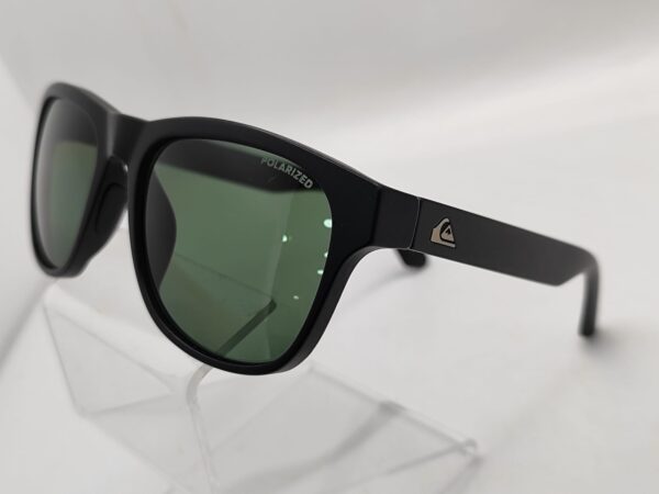 Imagen de WhatsApp 2024 11 21 a las 13.27.21 90782d2f GAFAS DE SOL QUIKSILVER TAGGER NEGRA CRISTAL VERDE POLARIZADAS