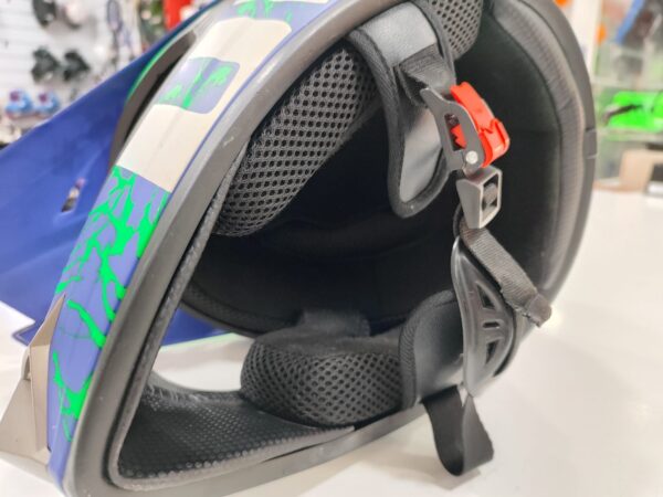 Imagen de WhatsApp 2024 11 22 a las 12.28.28 f8760651 CASCO MOTOCROSS YATT VIRTUE AZUL-VERDE TALLA M