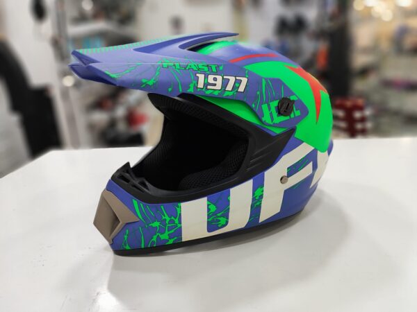 Imagen de WhatsApp 2024 11 22 a las 12.28.29 cce1c521 CASCO MOTOCROSS YATT VIRTUE AZUL-VERDE TALLA M