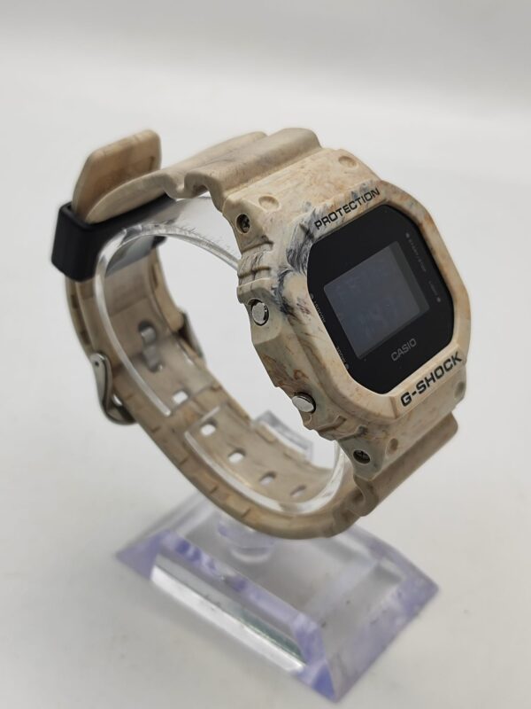 Imagen de WhatsApp 2024 11 22 a las 13.41.38 f23d45c4 RELOJ CASIO G-SHOCK DW-5600WM BEIGE MATERIAL RECICLADO