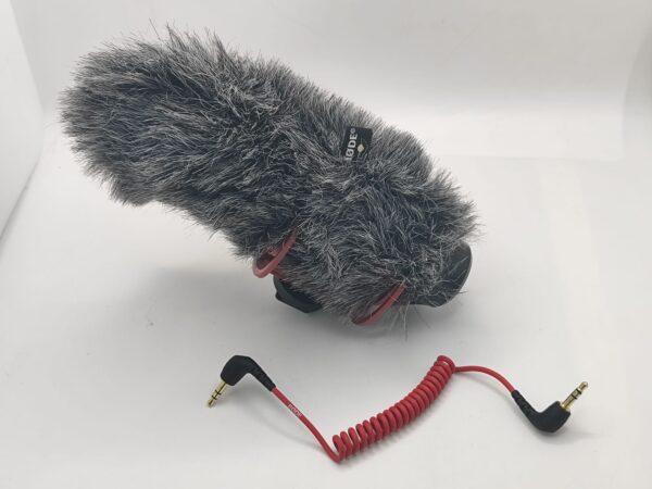 Imagen de WhatsApp 2024 11 30 a las 11.57.53 d4ffef91 MICROFONO RHODE VIDEOMIC GO + ANTI-POP + CABLE