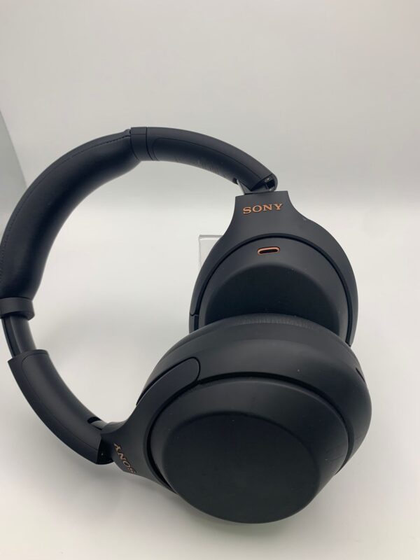 WhatsApp Image 2024 11 04 at 13.03.46 AURICULARES DE DIADEMA SONY WG 1000XM4 CON CANCELACIÓN DE RUIDO