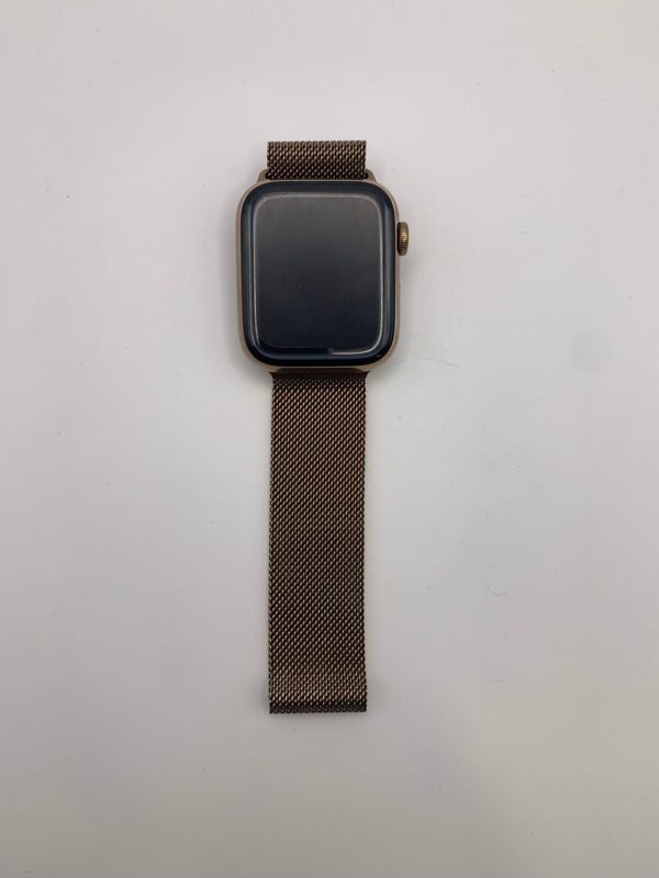 WhatsApp Image 2024 11 05 at 10.35.31 APPLE WATCH SERIES 5 44MM LTE ACERO INOX + CORREA Y CARGADOR