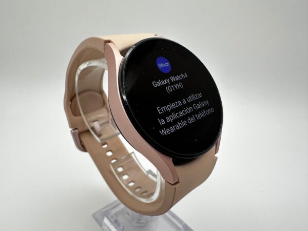 WhatsApp Image 2024 11 13 at 16.51.26 SMARTWATCH SAMSUNG GALAXY WATCH 4 40MM + CAJA Y CARGADOR