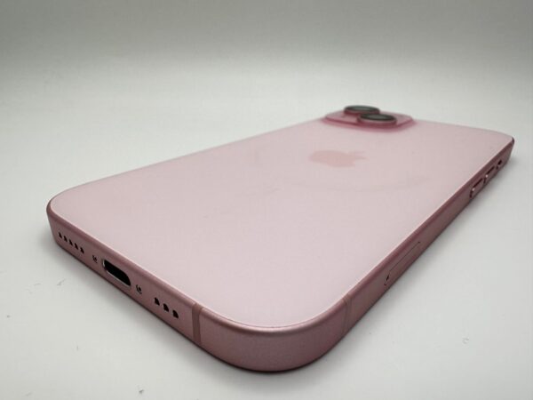 WhatsApp Image 2024 11 13 at 17.37.53 IPHONE 15 128GB PINK SALUD DE BAT 100% + CAJA Y ACC