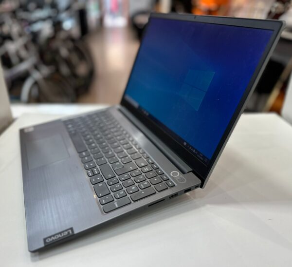 WhatsApp Image 2024 11 15 at 12.00.42 1 PORTATIL LENOVO 15-IML CORE I3-10110U 8GB/256GB SSD W10 + CARGADOR