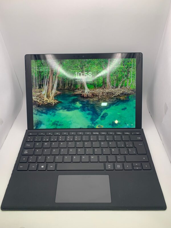 WhatsApp Image 2024 11 16 at 11.03.55 SURFACE PRO 7 CORE I5-1035G4 8GB 256GB SSD W11 + CARGADOR