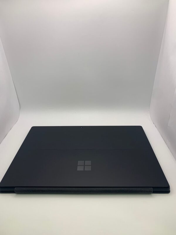 WhatsApp Image 2024 11 16 at 11.03.56 1 SURFACE PRO 7 CORE I5-1035G4 8GB 256GB SSD W11 + CARGADOR