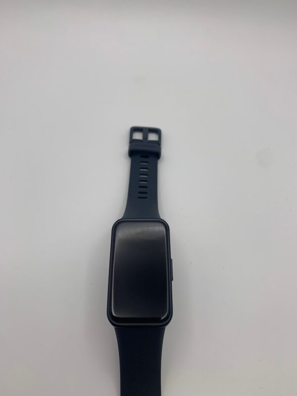 WhatsApp Image 2024 11 18 at 12.07.18 1 SMARTWATCH HUAWEI BAND 8 + CAJA