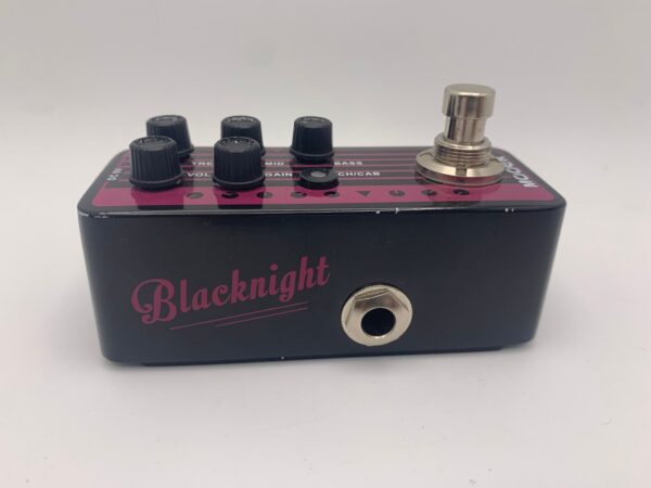 WhatsApp Image 2024 11 22 at 11.04.00 PREAMPLIFICADOR BLACKNIGHT MOOER 009 + CAJA