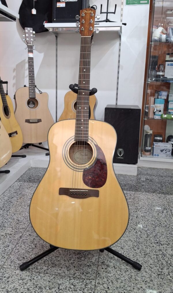 WhatsApp Image 2024 11 27 at 11.39.30 1 GUITARRA ACUSTICA FENDER CD 60 NAT + FUNDA