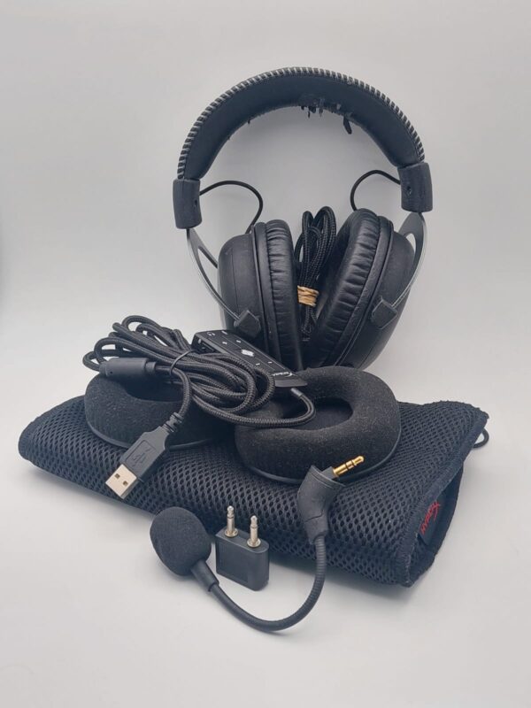 14 U512440 1 AURICULARES HYPERX KHX-HSCP-GM + FUNDA + ACC