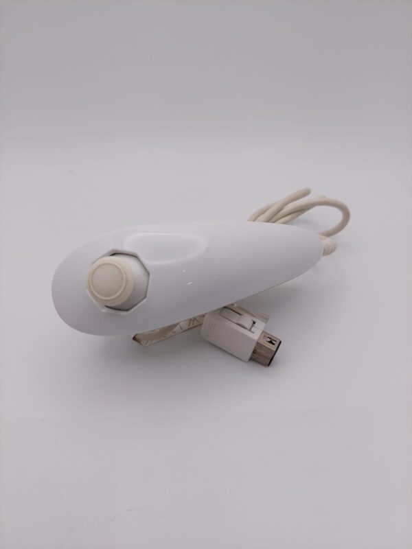 14 U515544 3 MANDO WII NUNCHUCK