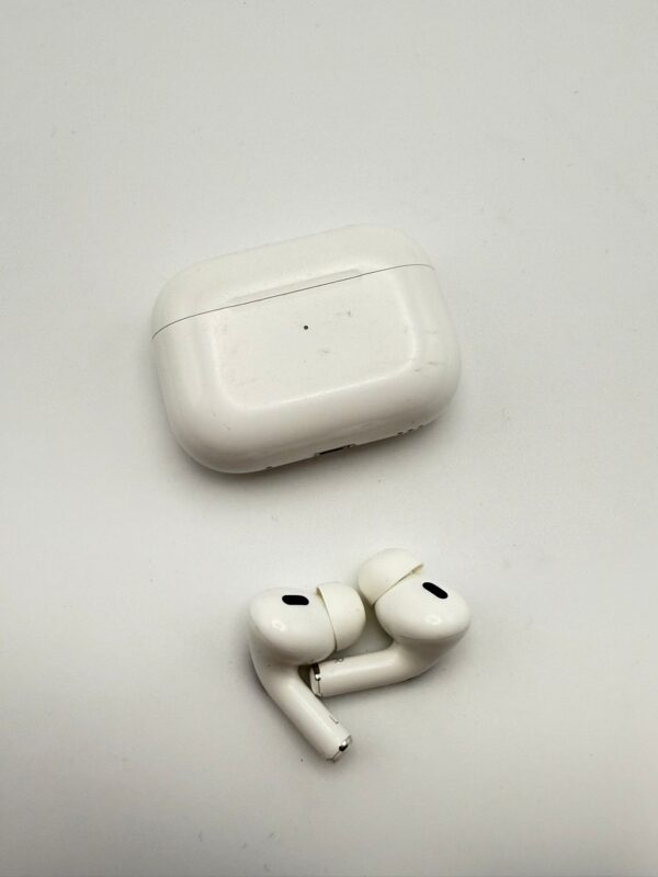 469619 5 AIRPODS PRO 2ND GEN A2698