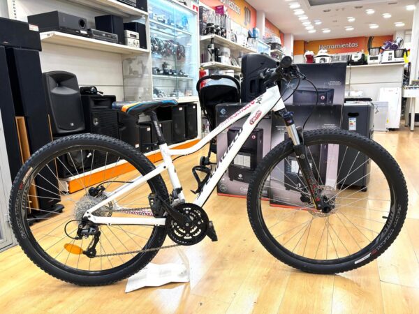 495335 2 BICICLETA SPECIALIZED JYNX S BLANCA