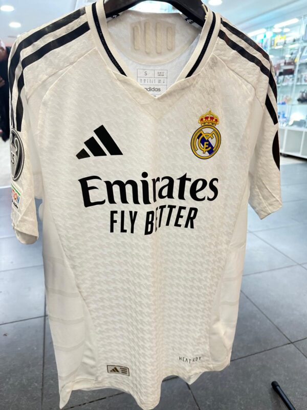 500866 5 CAMISETA REAL MADRID ADIDAS 24/25 PLAYER EDITION TALLA S *A ESTRENAR