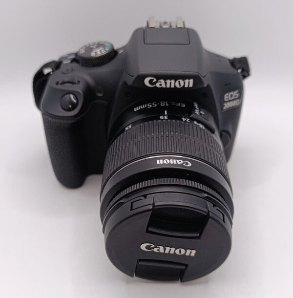 503271 4 CAMARA REFLEX CANON EOS 2000D + 18-55MM + CARGADOR + ESTUCHE