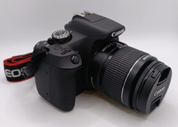 503271 6 CAMARA REFLEX CANON EOS 2000D + 18-55MM + CARGADOR + ESTUCHE