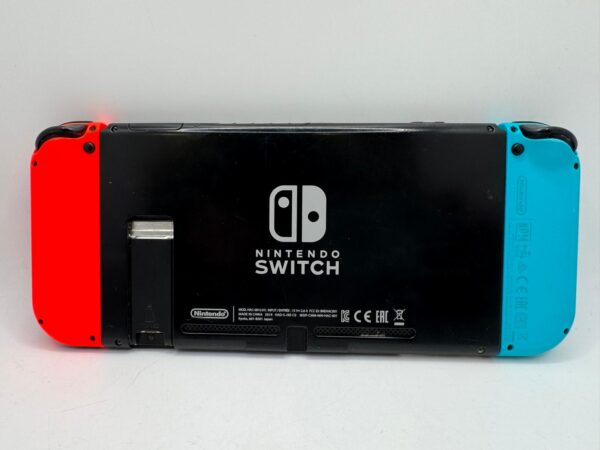 504411 5 CONSOLA NINTENDO SWITCHAC 001 +CARGADOR +DOCK