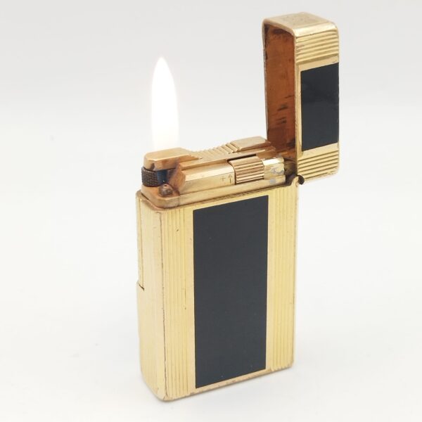 506863 1 MECHERO S.T. DUPONT LAQUE DE CHINA NEGRO GOLD PLATED (GRABADO: AM)