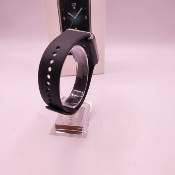 507174 2 scaled PULSERA DE ACTIVIDAD HONOR BAND 9 CON CAJA Y CARGADOR