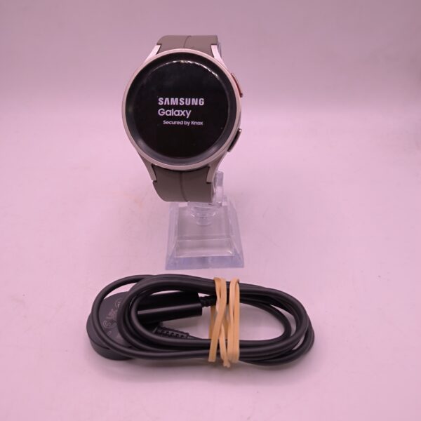 508811 2 scaled SMARWATCH SAMSUNG GALAXY WATCH 5 PRO CON CARGADOR