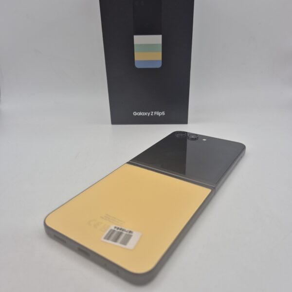 511131 6 scaled MOVIL SAMSUNG GALAXY Z FLIP 5 8/512GB AMARILLO + CAJA