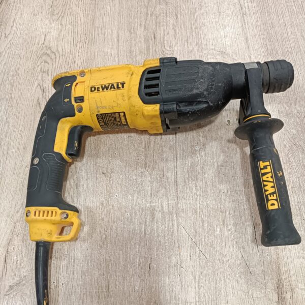 511232 3 TALADRO DEMOLEDOR DEWALT D25133 800W