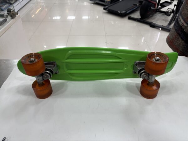 512472 2 scaled SKATE RUNFIT VERDE