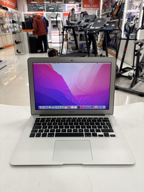 512585 3 scaled PORTATIL APPLE MACBOOK AIR A1466 I5/8GB RAM/128GB SSD CPON CAJA Y CARGADOR