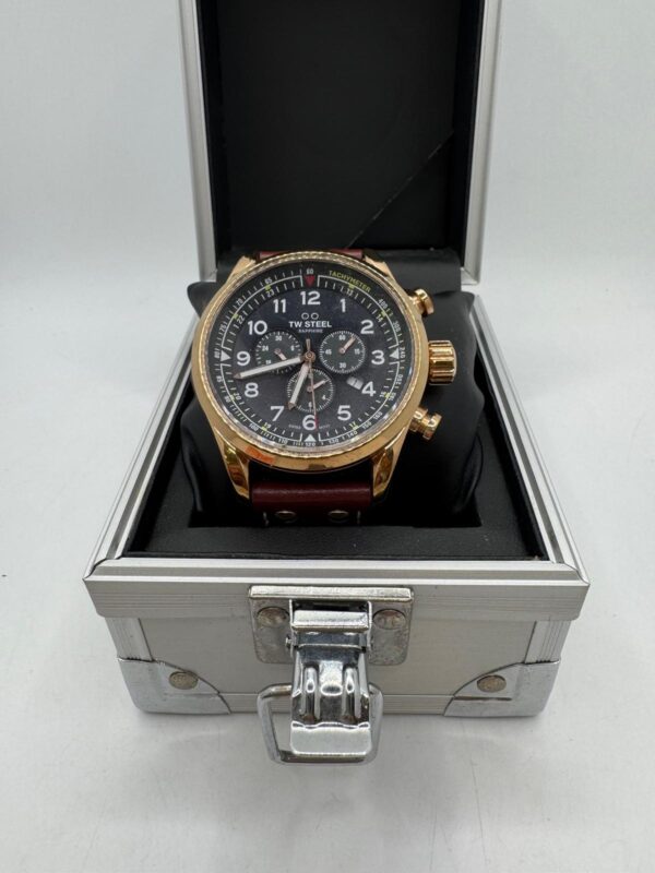 512677 1 RELOJ TW STEEL SHAPPIRE SVS203 + CAJA